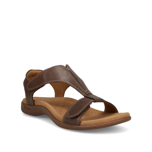 Taos Women's The Show Sandal in Mocha