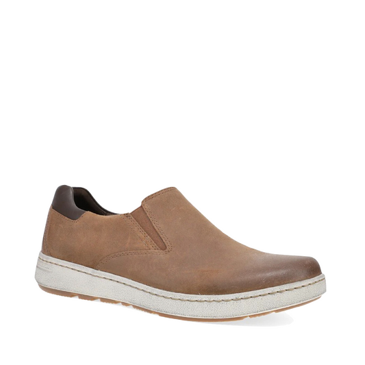 Mudguard and Toe view of Dansko Trent Suede Slip On Shoe for men.