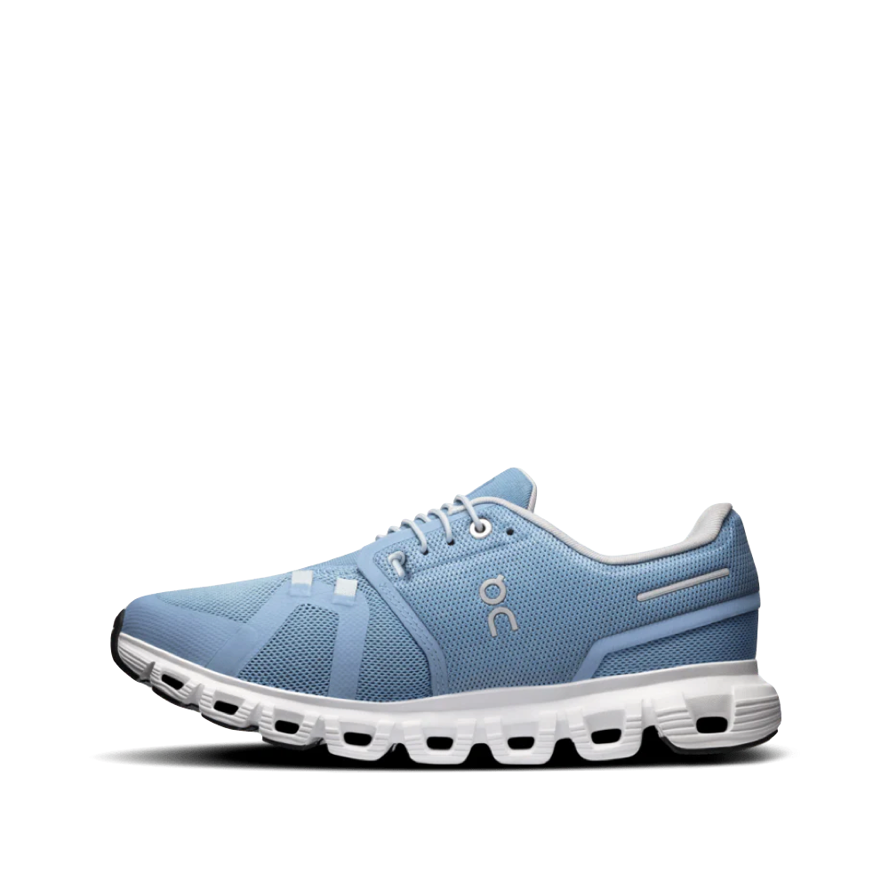 Side (left) view of On Cloud 6 Sneaker for women.