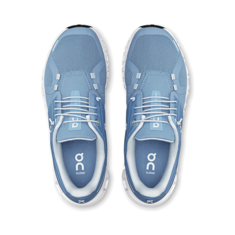 Top-down view of On Cloud 6 Sneaker for women.