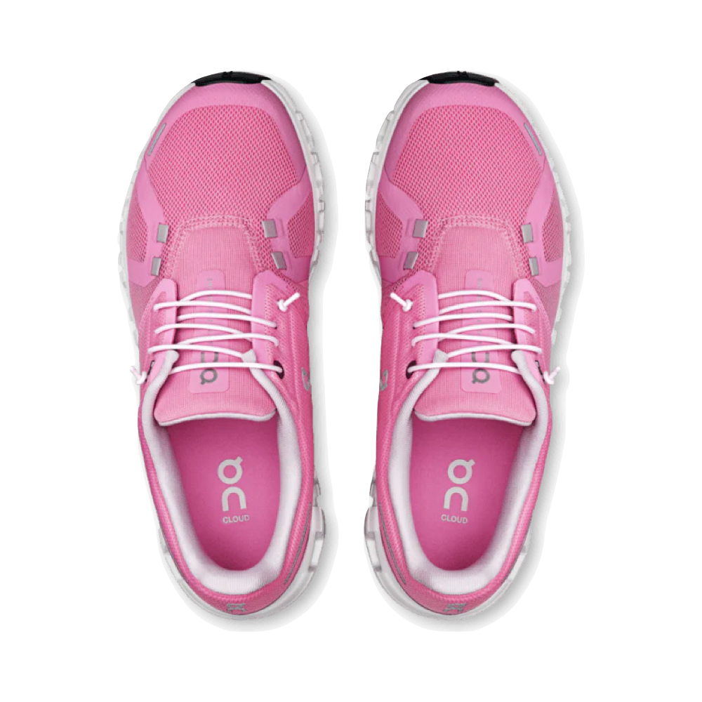 Top-down view of On Cloud 6 Sneaker for women.