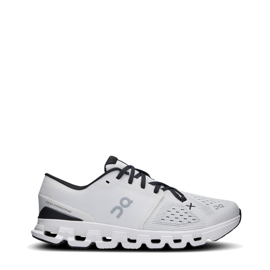 Side (right) view of On Cloud X 4 Sneaker for women.