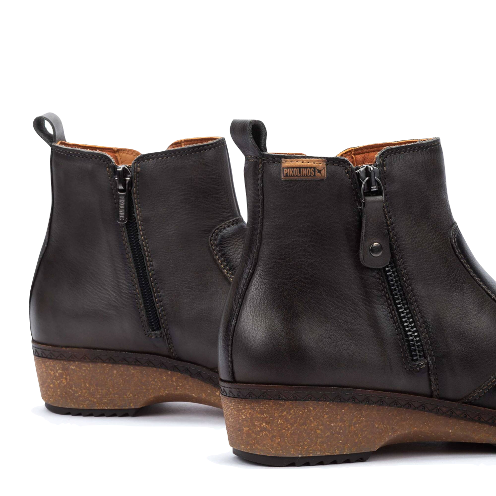 Detail view of Pikolinos Granada Leather Double Side Zip Boot for women.